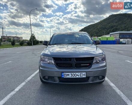 Серый Додж Джорни, объемом двигателя 2.36 л и пробегом 185 тыс. км за 11000 $, фото 10 на Automoto.ua
