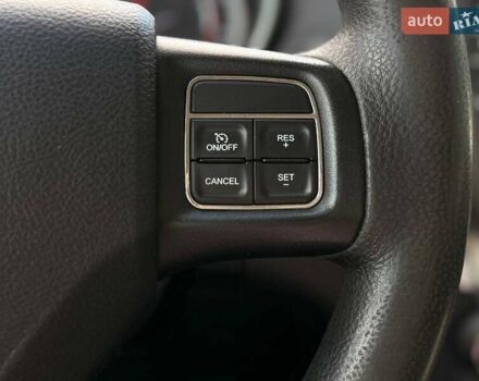 Серый Додж Джорни, объемом двигателя 2.36 л и пробегом 177 тыс. км за 9800 $, фото 20 на Automoto.ua