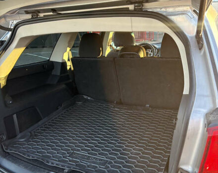 Сірий Додж Джорні, об'ємом двигуна 2.4 л та пробігом 120 тис. км за 9700 $, фото 3 на Automoto.ua