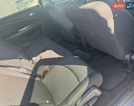 Серый Додж Джорни, объемом двигателя 2.4 л и пробегом 310 тыс. км за 8200 $, фото 14 на Automoto.ua