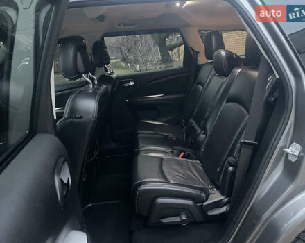 Сірий Додж Джорні, об'ємом двигуна 3.6 л та пробігом 157 тис. км за 12900 $, фото 33 на Automoto.ua