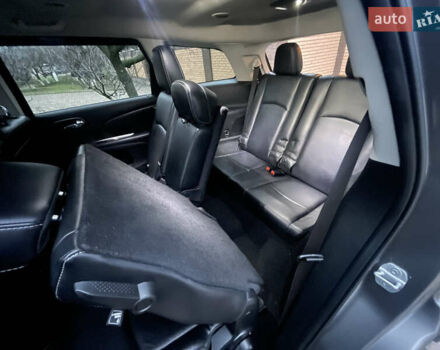 Сірий Додж Джорні, об'ємом двигуна 3.6 л та пробігом 157 тис. км за 12900 $, фото 10 на Automoto.ua