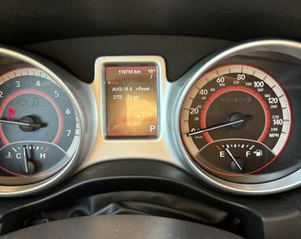 Сірий Додж Джорні, об'ємом двигуна 2.4 л та пробігом 120 тис. км за 9700 $, фото 4 на Automoto.ua