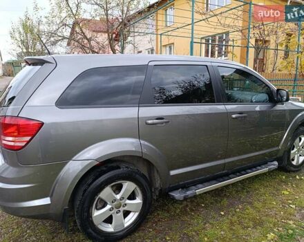 Серый Додж Джорни, объемом двигателя 2.36 л и пробегом 288 тыс. км за 8999 $, фото 3 на Automoto.ua