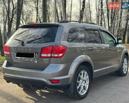 Серый Додж Джорни, объемом двигателя 3.6 л и пробегом 189 тыс. км за 8950 $, фото 13 на Automoto.ua
