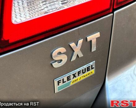 Сірий Додж Джорні, об'ємом двигуна 3.6 л та пробігом 189 тис. км за 8980 $, фото 4 на Automoto.ua