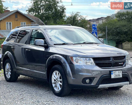 Сірий Додж Джорні, об'ємом двигуна 2.36 л та пробігом 142 тис. км за 10000 $, фото 2 на Automoto.ua