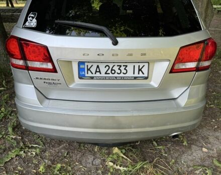 Серый Додж Джорни, объемом двигателя 2.4 л и пробегом 260 тыс. км за 9000 $, фото 1 на Automoto.ua