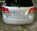 Серый Додж Джорни, объемом двигателя 2.4 л и пробегом 260 тыс. км за 9000 $, фото 1 на Automoto.ua
