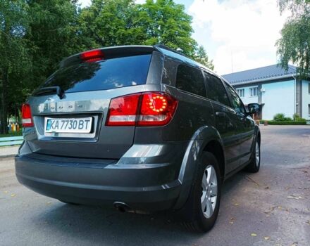Сірий Додж Джорні, об'ємом двигуна 2.4 л та пробігом 260 тис. км за 9300 $, фото 6 на Automoto.ua