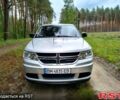 Серый Додж Джорни, объемом двигателя 2.4 л и пробегом 111 тыс. км за 8000 $, фото 2 на Automoto.ua