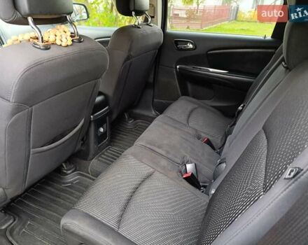 Серый Додж Джорни, объемом двигателя 2.36 л и пробегом 288 тыс. км за 8999 $, фото 8 на Automoto.ua