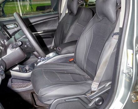 Сірий Додж Джорні, об'ємом двигуна 2.4 л та пробігом 205 тис. км за 10500 $, фото 11 на Automoto.ua