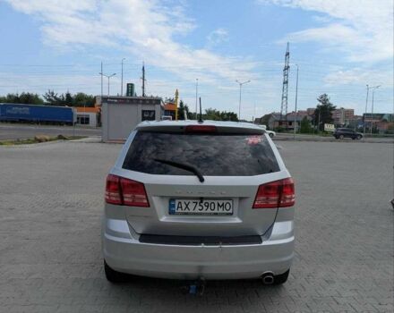 Серый Додж Джорни, объемом двигателя 2.4 л и пробегом 228 тыс. км за 11399 $, фото 4 на Automoto.ua