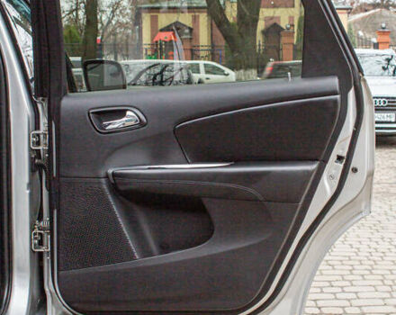 Серый Додж Джорни, объемом двигателя 2.36 л и пробегом 206 тыс. км за 10500 $, фото 13 на Automoto.ua