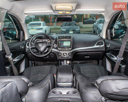 Серый Додж Джорни, объемом двигателя 2.36 л и пробегом 206 тыс. км за 10500 $, фото 18 на Automoto.ua