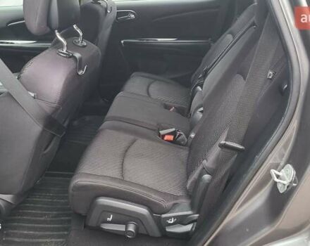 Сірий Додж Джорні, об'ємом двигуна 2.36 л та пробігом 320 тис. км за 8900 $, фото 11 на Automoto.ua