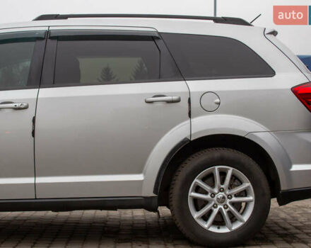 Серый Додж Джорни, объемом двигателя 2.36 л и пробегом 206 тыс. км за 10500 $, фото 11 на Automoto.ua