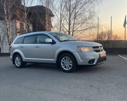Сірий Додж Джорні, об'ємом двигуна 2.36 л та пробігом 280 тис. км за 9000 $, фото 4 на Automoto.ua