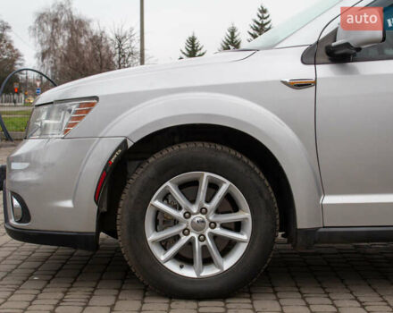 Серый Додж Джорни, объемом двигателя 2.36 л и пробегом 206 тыс. км за 10500 $, фото 10 на Automoto.ua