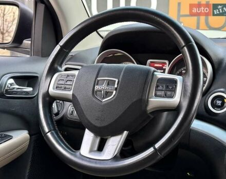 Серый Додж Джорни, объемом двигателя 2.36 л и пробегом 215 тыс. км за 8900 $, фото 15 на Automoto.ua