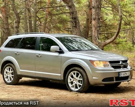 Серый Додж Джорни, объемом двигателя 2.4 л и пробегом 250 тыс. км за 10500 $, фото 6 на Automoto.ua