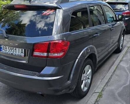 Серый Додж Джорни, объемом двигателя 2.4 л и пробегом 214 тыс. км за 9700 $, фото 3 на Automoto.ua