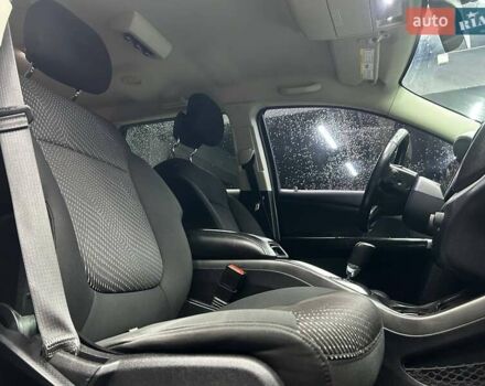 Сірий Додж Джорні, об'ємом двигуна 2.36 л та пробігом 248 тис. км за 10500 $, фото 5 на Automoto.ua