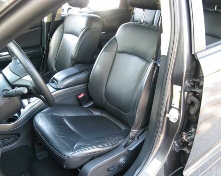 Серый Додж Джорни, объемом двигателя 3.6 л и пробегом 88 тыс. км за 8000 $, фото 9 на Automoto.ua