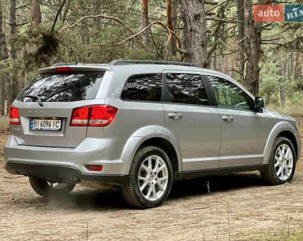 Сірий Додж Джорні, об'ємом двигуна 2.36 л та пробігом 251 тис. км за 10500 $, фото 6 на Automoto.ua