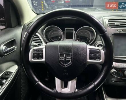 Сірий Додж Джорні, об'ємом двигуна 2.36 л та пробігом 248 тис. км за 10500 $, фото 13 на Automoto.ua