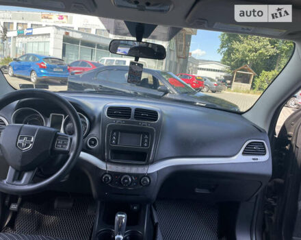 Серый Додж Джорни, объемом двигателя 2.36 л и пробегом 145 тыс. км за 10400 $, фото 13 на Automoto.ua