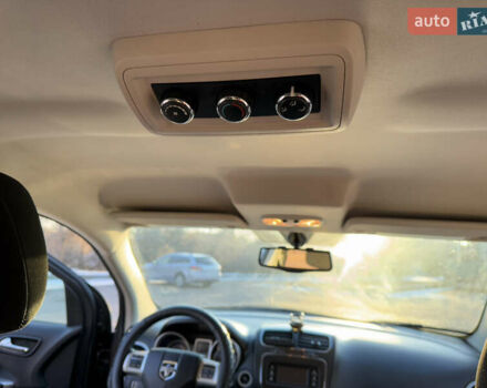 Серый Додж Джорни, объемом двигателя 2.36 л и пробегом 193 тыс. км за 10100 $, фото 14 на Automoto.ua