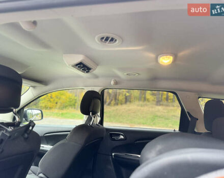 Сірий Додж Джорні, об'ємом двигуна 2.36 л та пробігом 198 тис. км за 9000 $, фото 12 на Automoto.ua