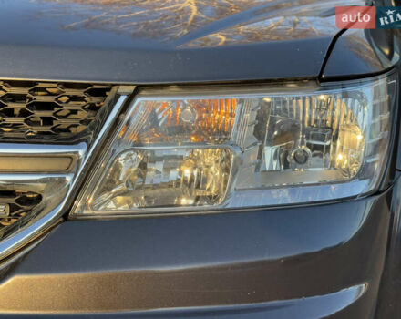 Серый Додж Джорни, объемом двигателя 2.36 л и пробегом 193 тыс. км за 10100 $, фото 18 на Automoto.ua