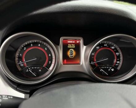 Сірий Додж Джорні, об'ємом двигуна 2.36 л та пробігом 266 тис. км за 10000 $, фото 6 на Automoto.ua