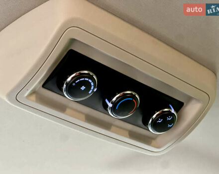 Сірий Додж Джорні, об'ємом двигуна 2.36 л та пробігом 251 тис. км за 10500 $, фото 18 на Automoto.ua