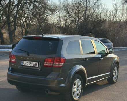 Серый Додж Джорни, объемом двигателя 2.36 л и пробегом 193 тыс. км за 10100 $, фото 4 на Automoto.ua