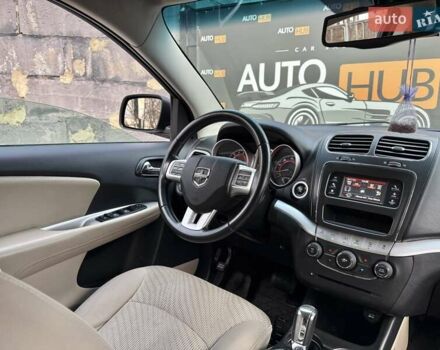 Серый Додж Джорни, объемом двигателя 2.36 л и пробегом 215 тыс. км за 8900 $, фото 12 на Automoto.ua