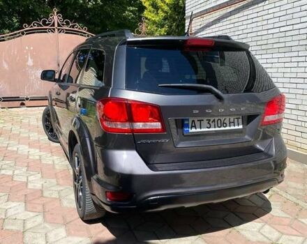 Сірий Додж Джорні, об'ємом двигуна 2.36 л та пробігом 248 тис. км за 9900 $, фото 3 на Automoto.ua