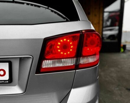 Серый Додж Джорни, объемом двигателя 2.36 л и пробегом 266 тыс. км за 9599 $, фото 18 на Automoto.ua