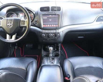 Серый Додж Джорни, объемом двигателя 3.6 л и пробегом 186 тыс. км за 12300 $, фото 1 на Automoto.ua