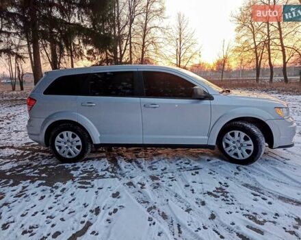 Сірий Додж Джорні, об'ємом двигуна 2.36 л та пробігом 190 тис. км за 10500 $, фото 1 на Automoto.ua