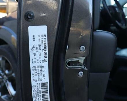 Серый Додж Джорни, объемом двигателя 3.6 л и пробегом 186 тыс. км за 12300 $, фото 10 на Automoto.ua