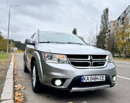 Сірий Додж Джорні, об'ємом двигуна 2.36 л та пробігом 198 тис. км за 9000 $, фото 2 на Automoto.ua