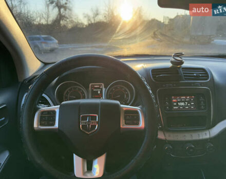 Серый Додж Джорни, объемом двигателя 2.36 л и пробегом 193 тыс. км за 10100 $, фото 22 на Automoto.ua