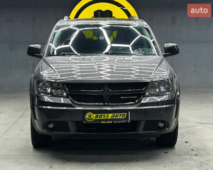 Сірий Додж Джорні, об'ємом двигуна 2.36 л та пробігом 248 тис. км за 10500 $, фото 1 на Automoto.ua