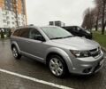 Сірий Додж Джорні, об'ємом двигуна 2.36 л та пробігом 266 тис. км за 10000 $, фото 2 на Automoto.ua