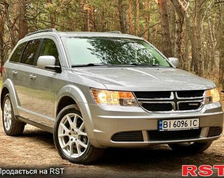 Серый Додж Джорни, объемом двигателя 2.4 л и пробегом 250 тыс. км за 10500 $, фото 1 на Automoto.ua