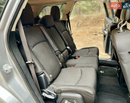 Сірий Додж Джорні, об'ємом двигуна 2.36 л та пробігом 251 тис. км за 10500 $, фото 23 на Automoto.ua